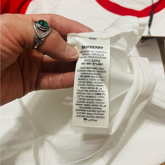 NWT Men’s Small/Women’s Medium Burberry Rory Monogram Motif Sweatshirt White/Red - Picture 12 of 14